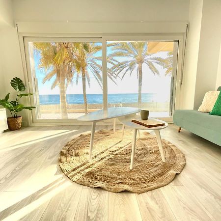 Cs6 Kaleria Suites Almeria Bagian luar foto