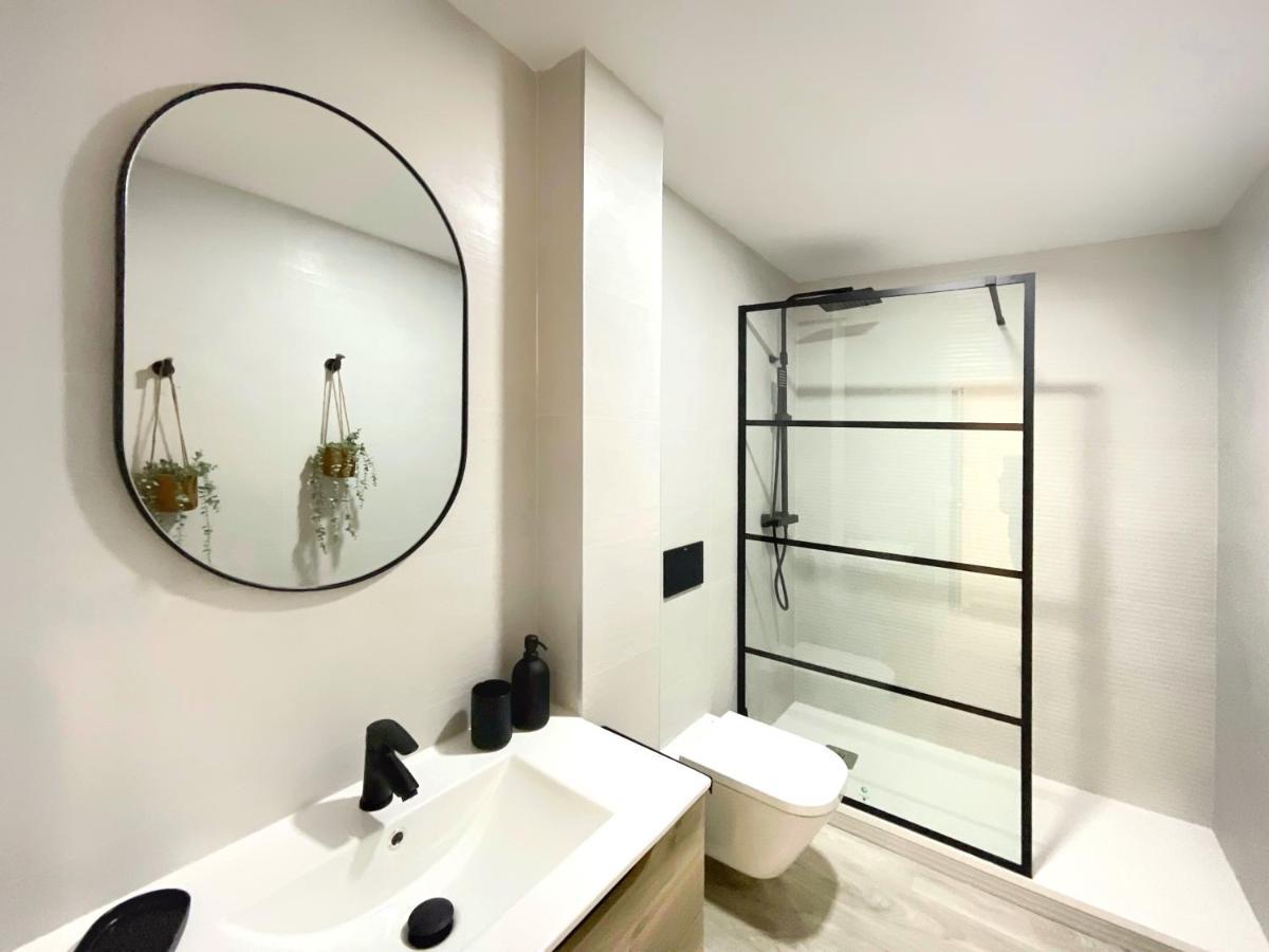 Cs6 Kaleria Suites Almeria Bagian luar foto
