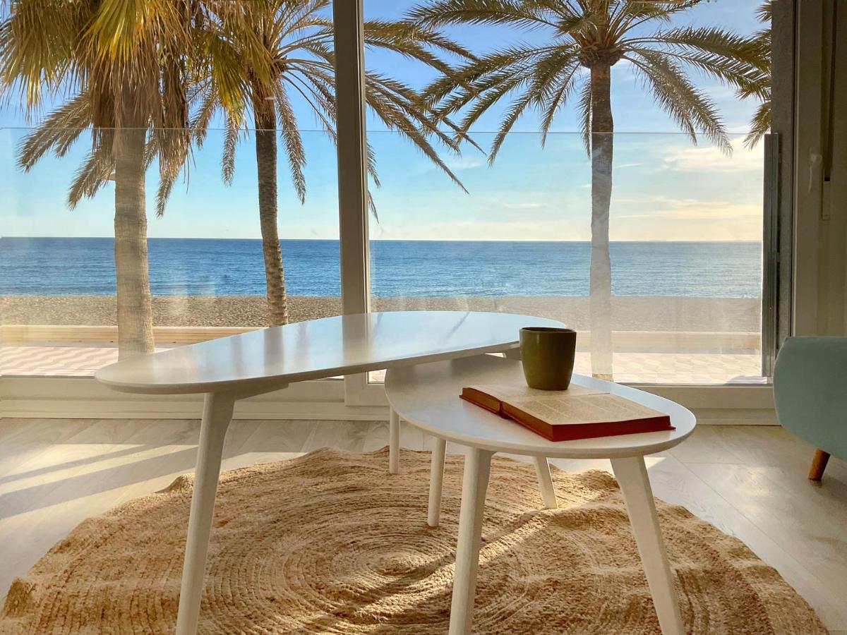 Cs6 Kaleria Suites Almeria Bagian luar foto