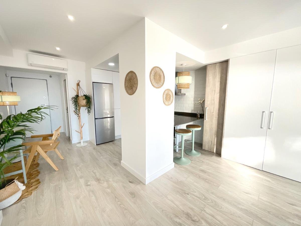 Cs6 Kaleria Suites Almeria Bagian luar foto