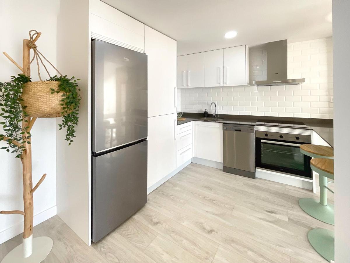 Cs6 Kaleria Suites Almeria Bagian luar foto