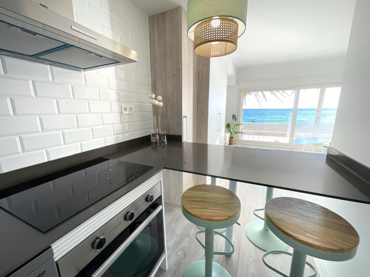 Cs6 Kaleria Suites Almeria Bagian luar foto