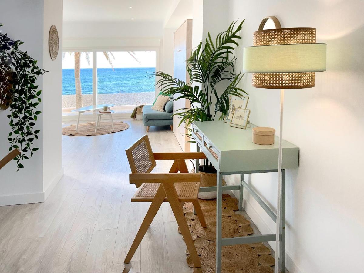 Cs6 Kaleria Suites Almeria Bagian luar foto